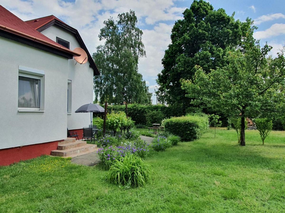 Fagreci Villa บาลาตอนมารีอาเฟือร์เดอ ภายนอก รูปภาพ