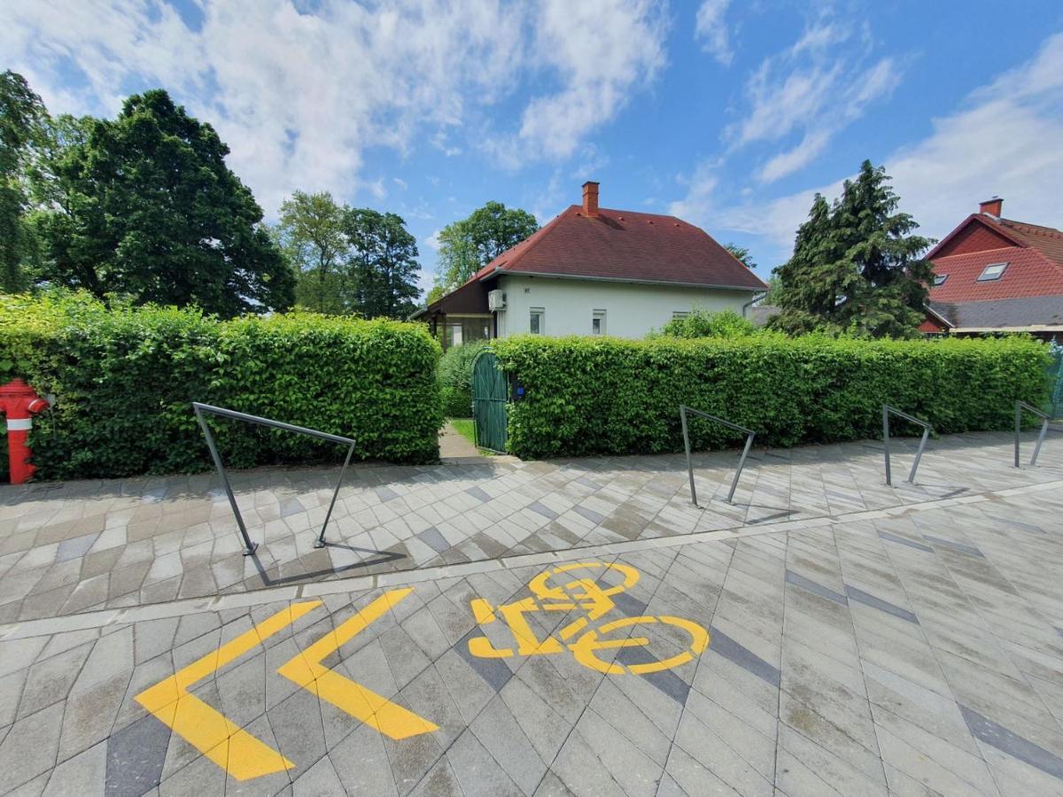 Fagreci Villa บาลาตอนมารีอาเฟือร์เดอ ภายนอก รูปภาพ